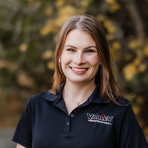 Kaylee-Clark Kaylee Clark – Installation and Service Coordinator